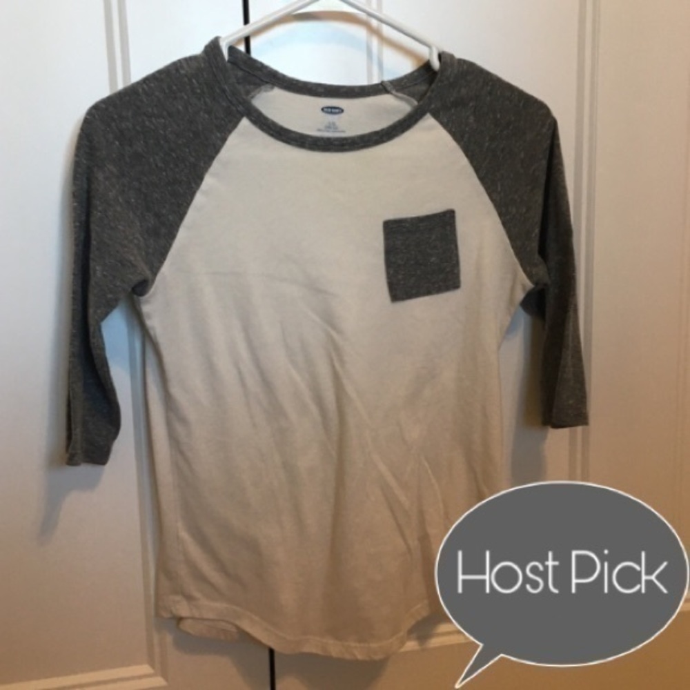 Old Navy Girls size large 10/12  3/4 sleeve T-shirt